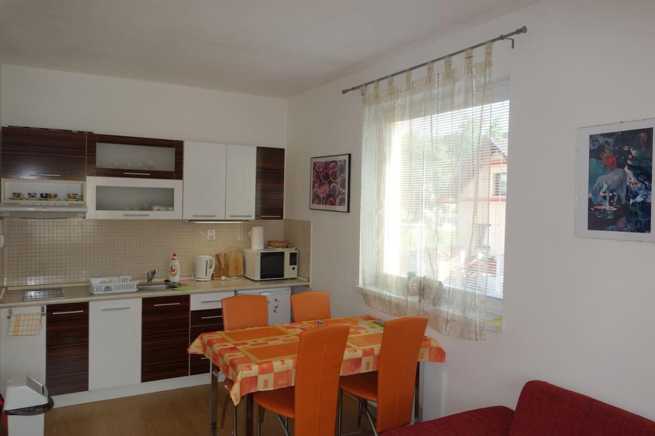 Apartman Iris Podhájska Екстериор снимка