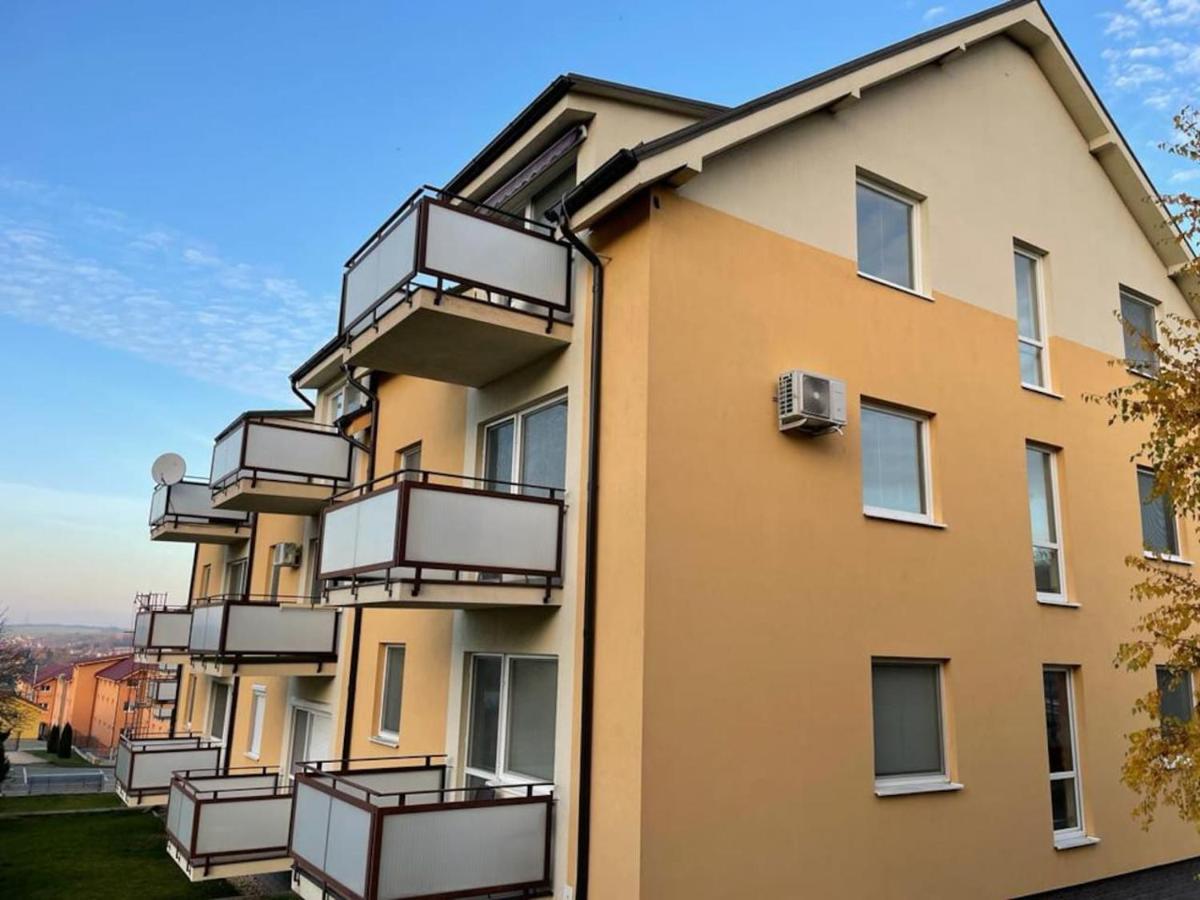 Apartman Iris Podhájska Екстериор снимка